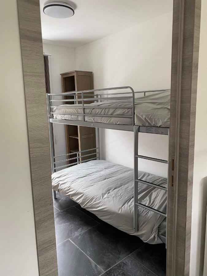 Le Pre Sous L Eau - Moderna Apartman Anhée Kültér fotó